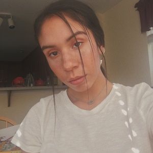 Meet your Posher, Karla